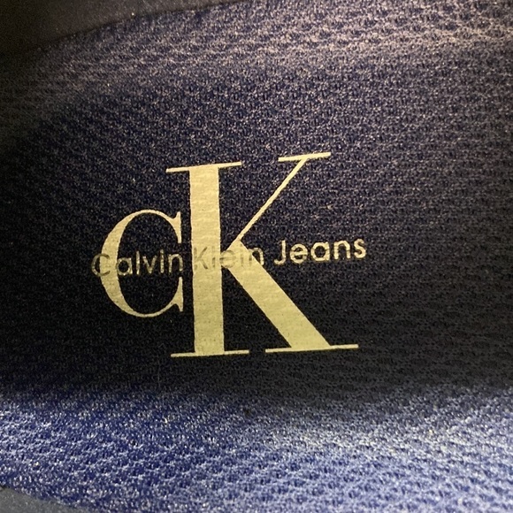 Calvin Klein Aleah Athletic Training Sneaker Navy/Neon Green Preowned Size 7M - Picture 4 of 16
